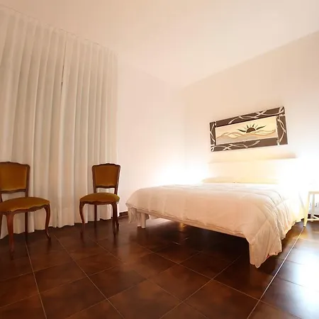 Nennella Bed & Breakfast *